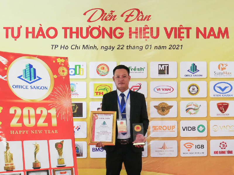Ông Đặng Thành Tín - Tổng giám đốc Công ty TNHH Office Saigon