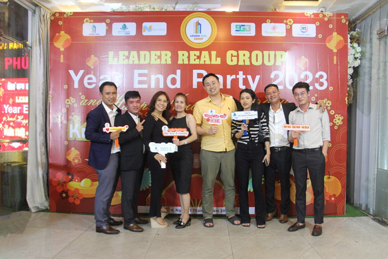 Year End Party 2023: Nhìn Lại và Tiến Lên