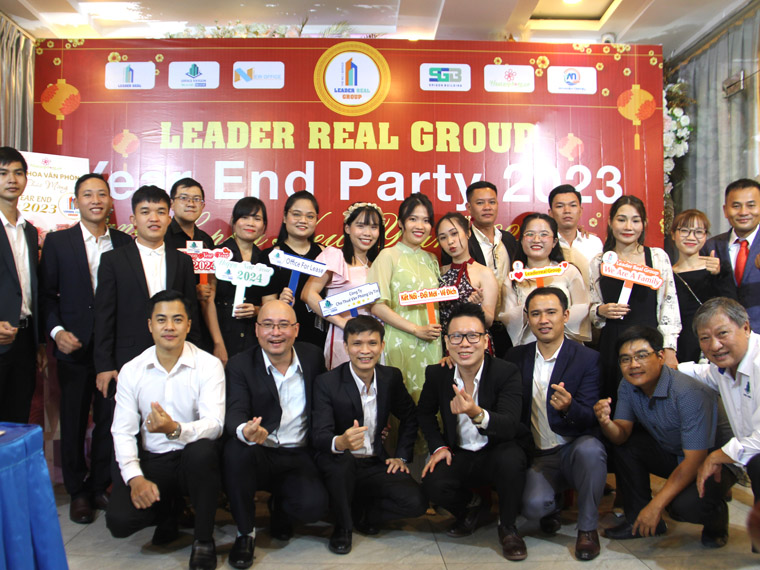 Year End Party 2023: Nhìn Lại và Tiến Lên