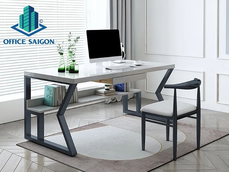 Bàn làm việc chất liệu kim loại phù hợp với người mệnh Kim