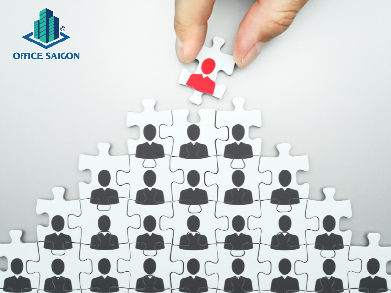 CEO là quản lý cấp cao nhất trong một tổ chức doanh nghiệp