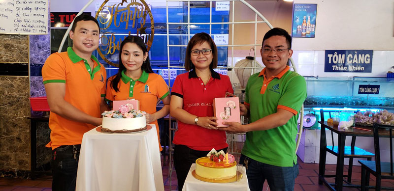 Chao mung Quoc Te Phu Nu va sinh nhat nhan vien trong thang 3