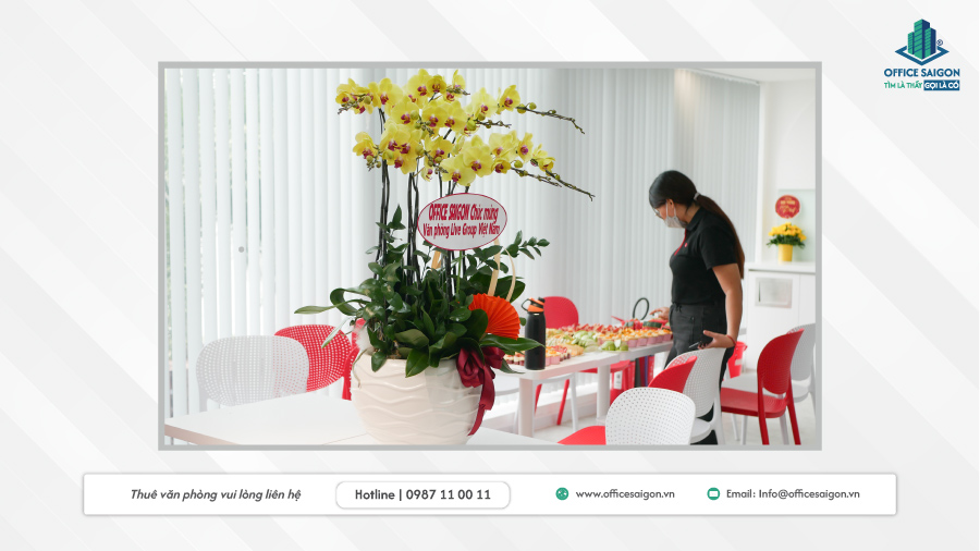 Office Saigon gửi hoa chúc mừng Live Payments khai trương văn phòng mới