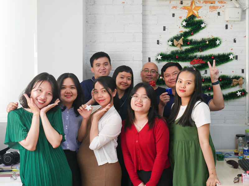 Office Saigon: Giáng sinh 2023 ấm áp bên nhau