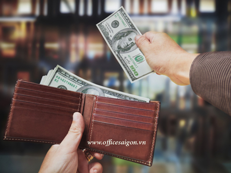 Những dấu hiệu cho thấy bạn đang chi tiêu quas nhiều