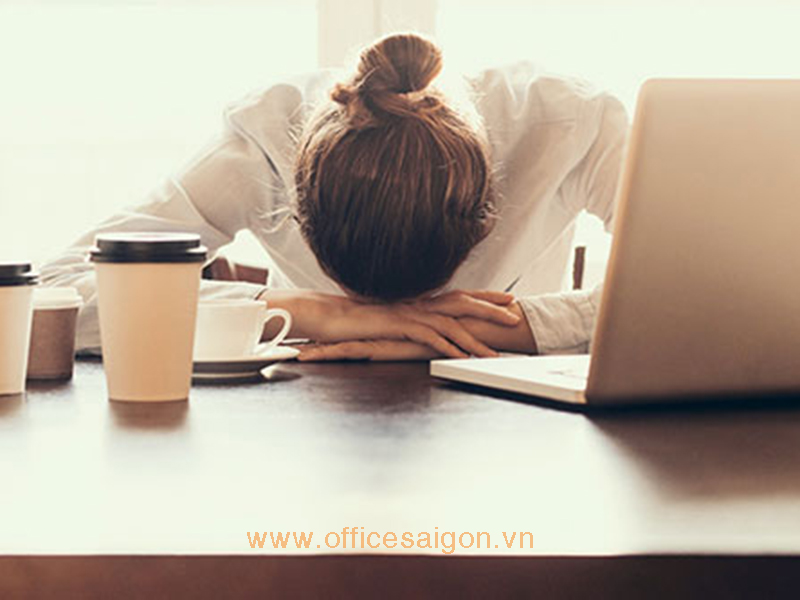 ngủ sau khi ăn không tốt cho dạ dày