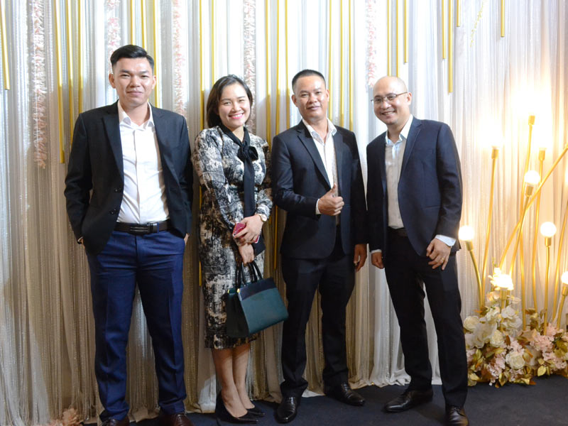 Cong ty TNHH Office Saigon tat nien 2019