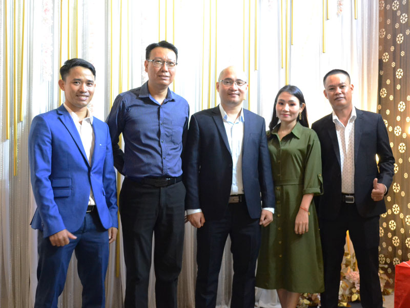 Cong ty TNHH Office Saigon tat nien 2019