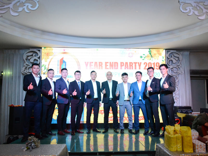 Cong ty TNHH Office Saigon tat nien 2019