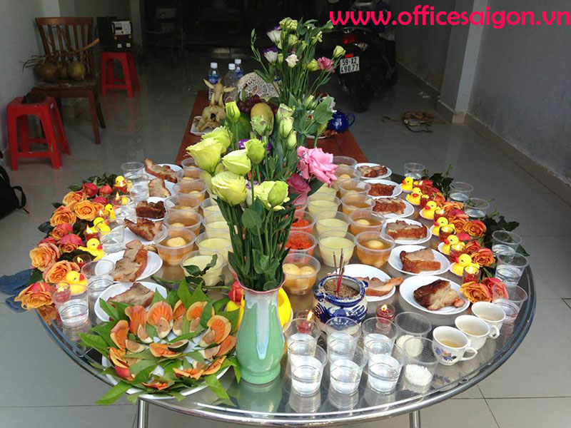 Mâm cúng khai trương văn phòng 2019