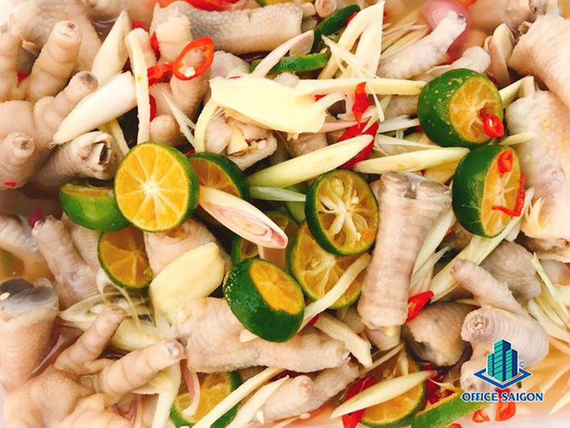 Chân gà ngâm sả tắc