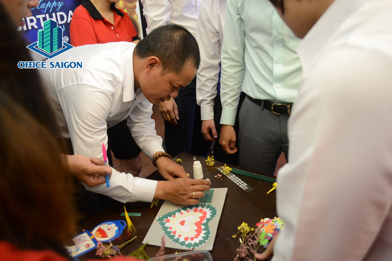 Ngay Phu Nu Viet Nam 2020 va sinh nhat Tong giam doc Leader Real Group
