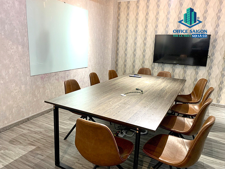 Khu vực phòng họp tại Yes Office - Vietcomreal Building Nguyễn Huệ Quận 1
