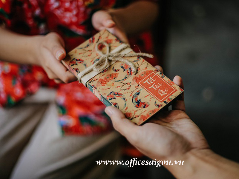 Phong tục lì xì đầu năm