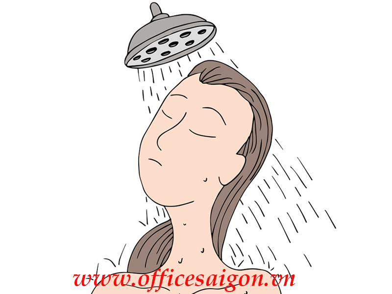 Mùi cơ thể gây khó chịu trong văn phòng