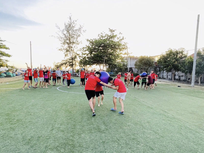 Team Building 2022 của Office Saigon: Đã chơi là hết sức!