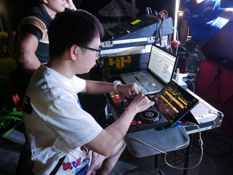 Office Saigon: Phan Thiết - Team Building 2023