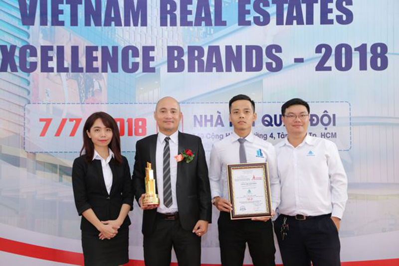 Office Saigon lọt Top 30 đơn vị BĐS 