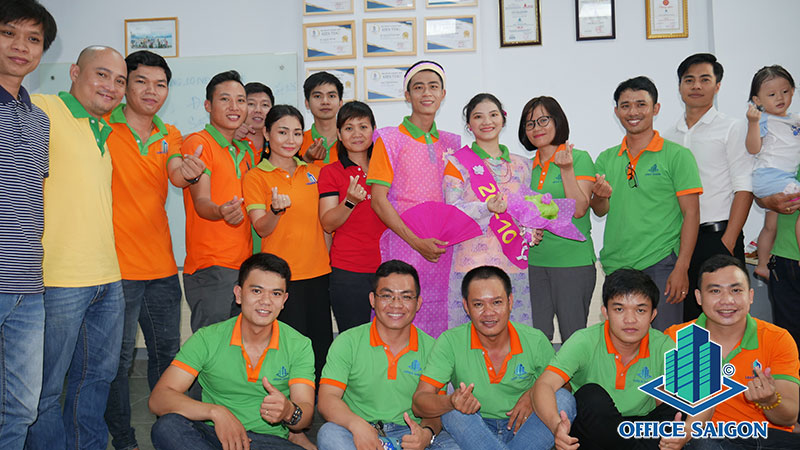  Lien hoan chao mung ngay Phu Nu Viet Nam 20/10/2019 cua Office Saigon - Leader Real Group