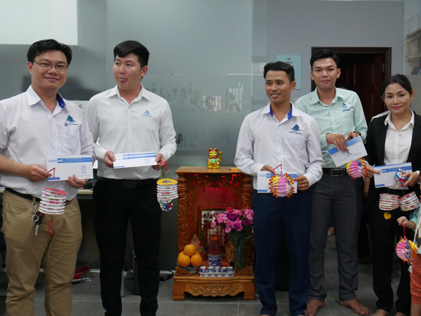 Trung thu về tại Office Saigon 2019